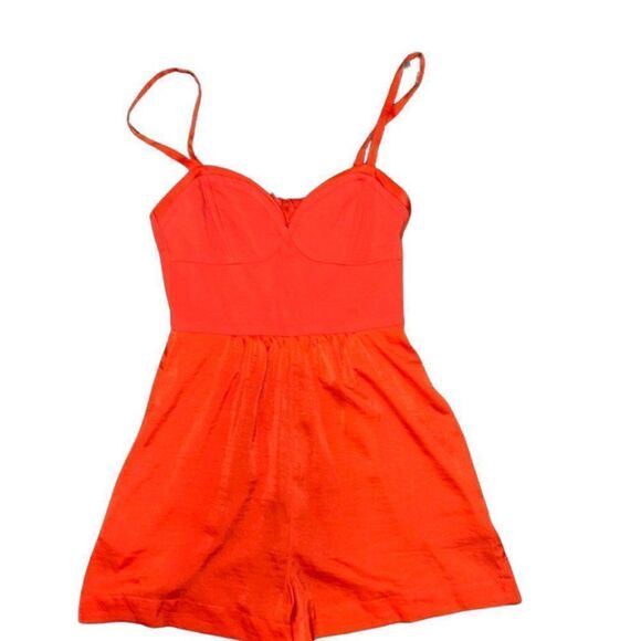 BCBGMAXAZRIA Womens Back Zip V Neck Bridget Romper Poppy Red Size XS - Picture 2 of 5